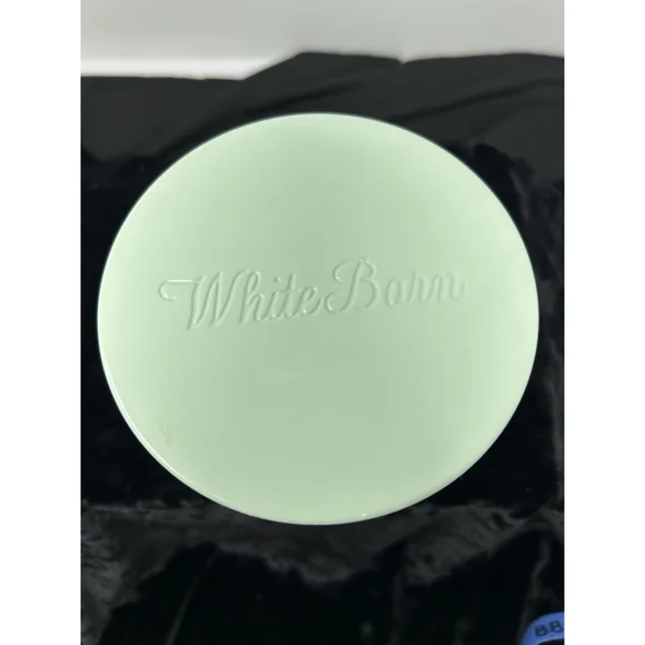 Bath & Body Works White Barn White Tea & Sage Three Wick Scented Candle READ - Picture 5 of 7